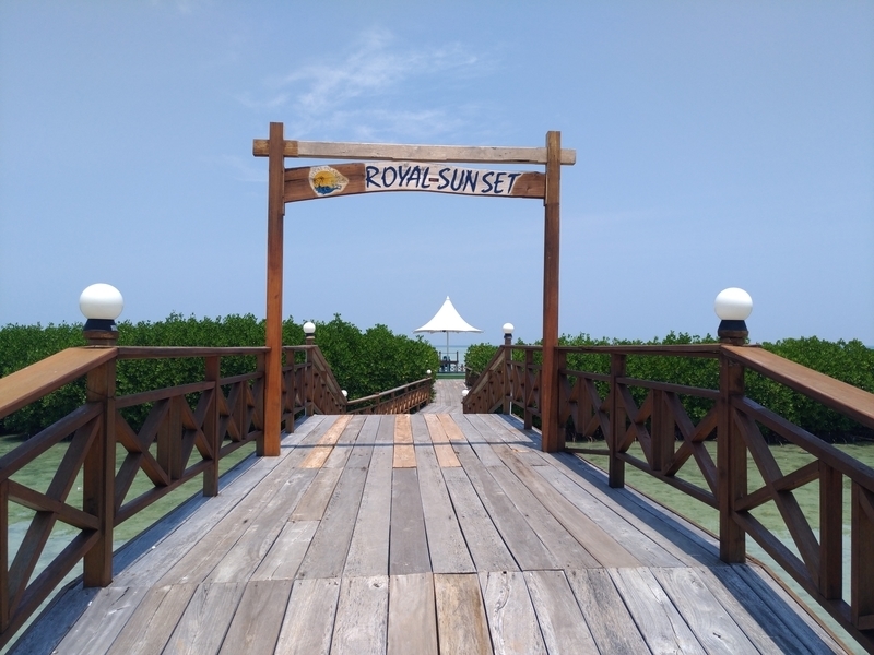 Nikmati Liburan Privat di Pulau Royal