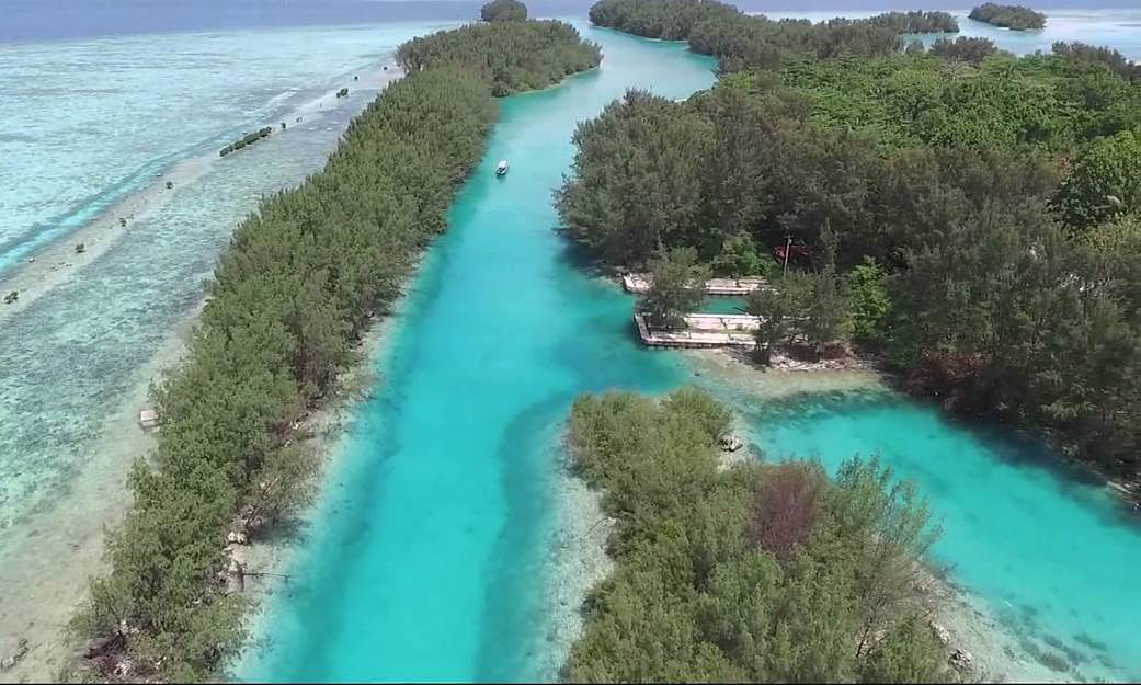 4 Spot Foto Instagramable Pulau Pramuka yang Tidak Akan Mengecewakan