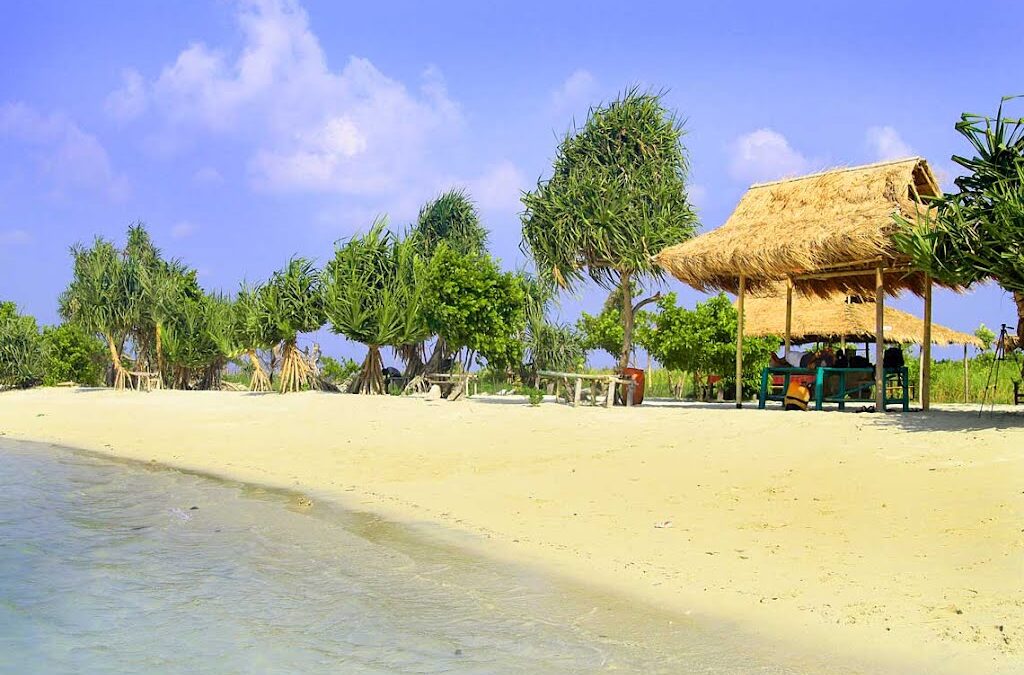 Liburan Murah Fasilitas Mewah ke Pulau Tidung
