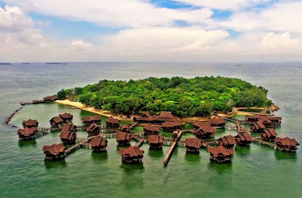 Habiskan Waktu Bersama Keluarga dengan Momen Liburan Berkesan di Pulau Ayer
