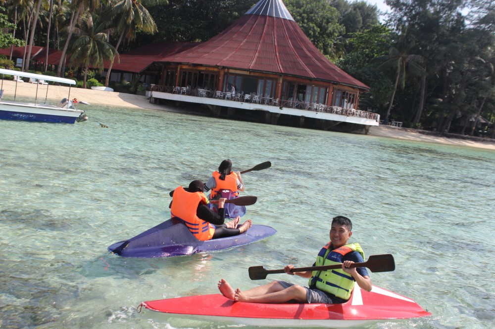 Liburan di Pulau Sepa