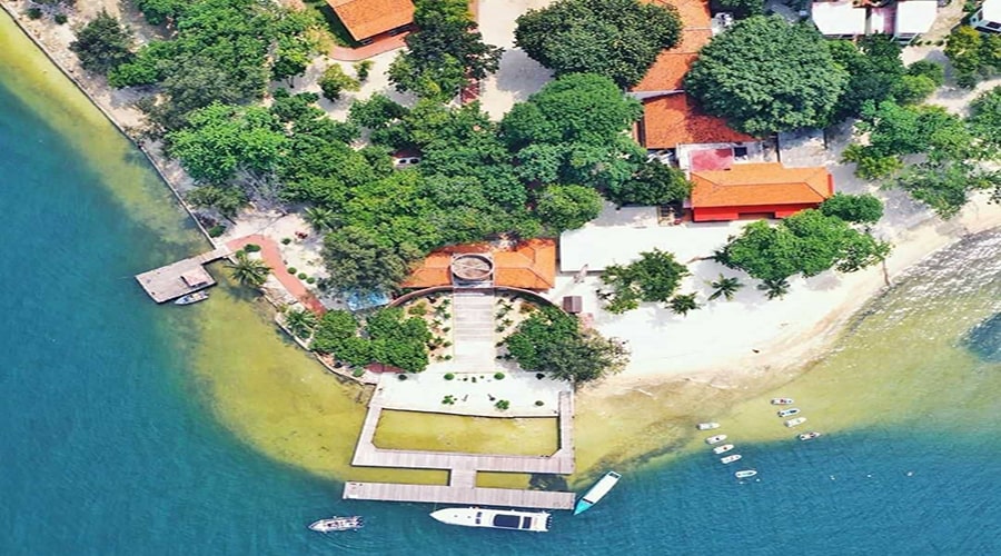 wisata-murah-pulau-bidadari-kepulauan-seribu-jakarta.jpg